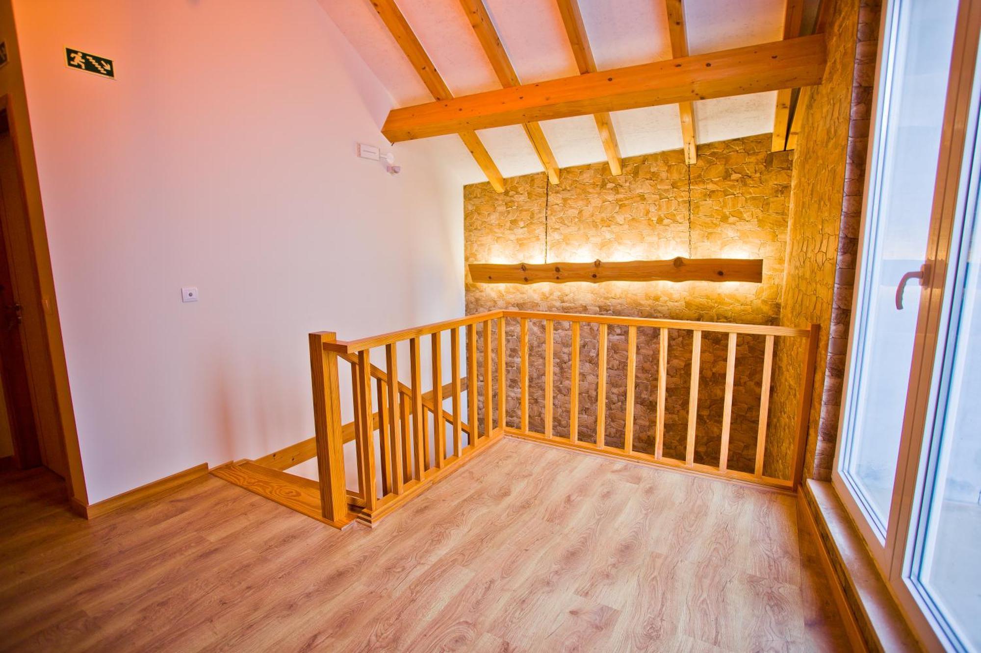 Guest House 10 De Agosto Фигейра да Фош Екстериор снимка