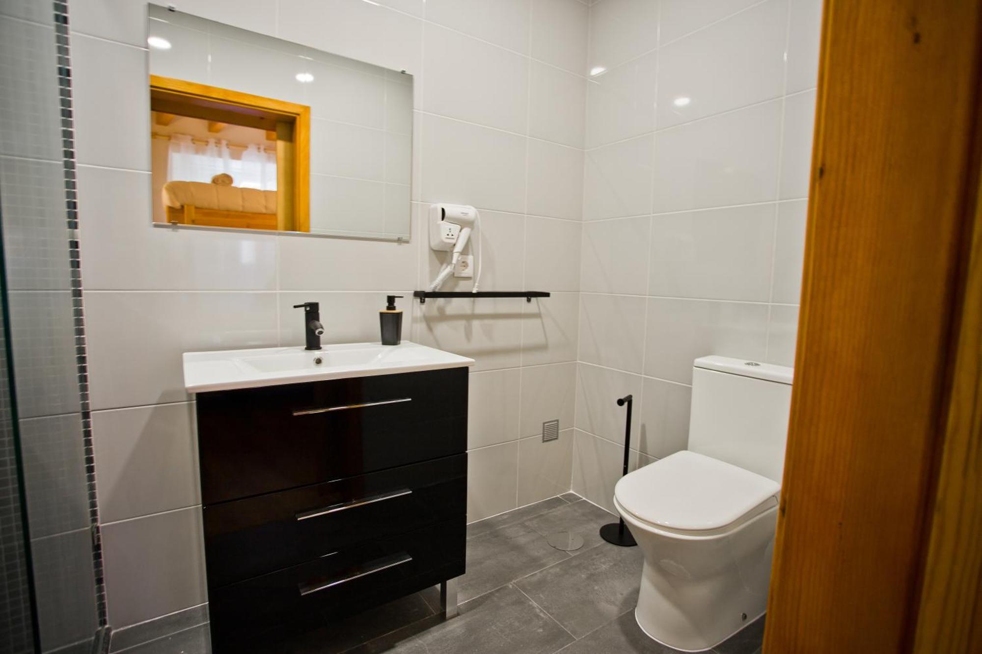 Guest House 10 De Agosto Фигейра да Фош Екстериор снимка