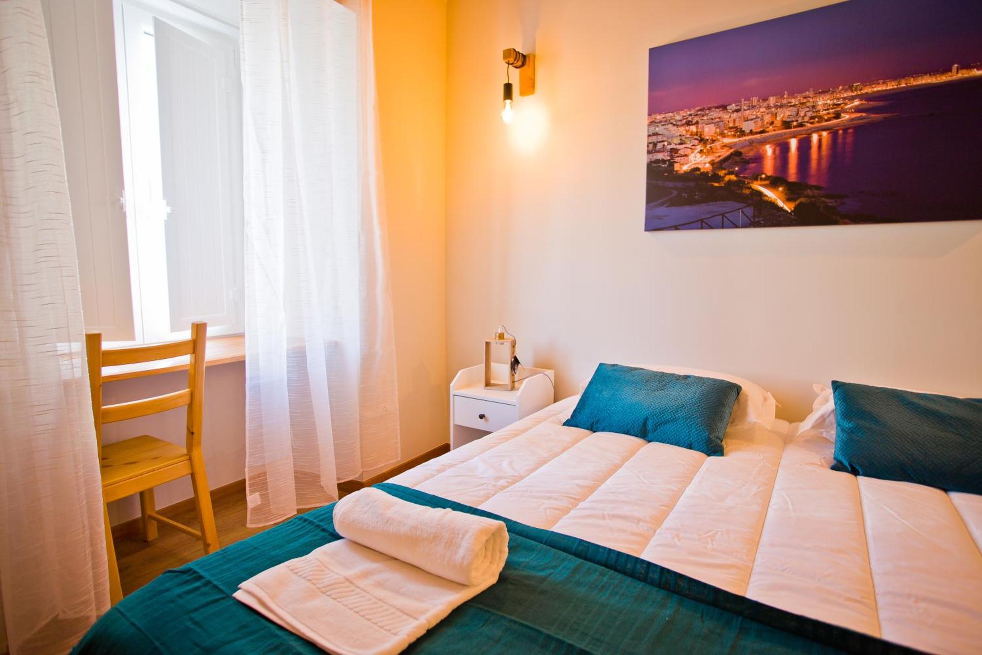 Guest House 10 De Agosto Фигейра да Фош Екстериор снимка