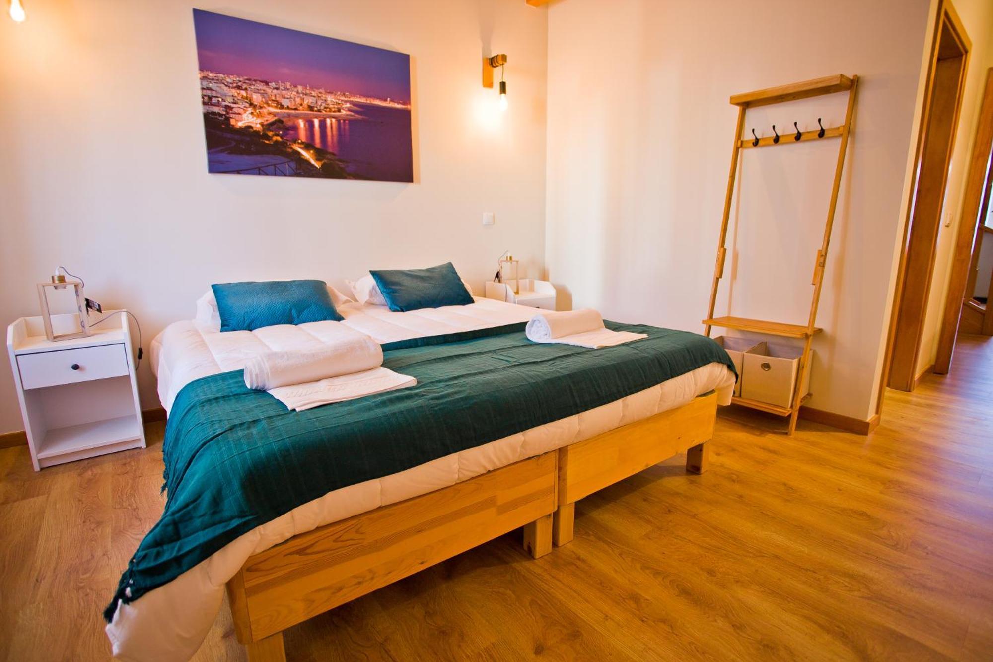 Guest House 10 De Agosto Фигейра да Фош Екстериор снимка
