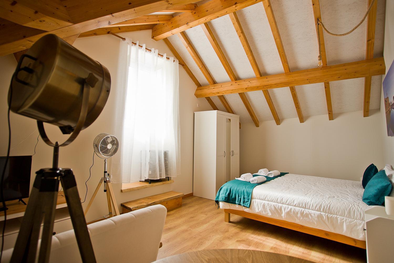 Guest House 10 De Agosto Фигейра да Фош Екстериор снимка